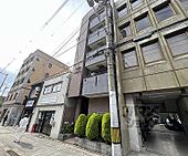 京都市中京区丸太町通衣棚西入玉植町 6階建 築28年のイメージ