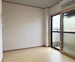 エスパスＹ 302 3階1Kのリビング/ダイニング