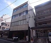 烏丸御池駅より徒歩7分 3階 築47年2ヶ月の賃貸物件