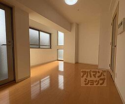 京都市営烏丸線 今出川駅 徒歩15分の賃貸マンション 10階1Kのリビング/ダイニング