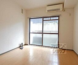 ラ・ルース東山 202 2階ワンルームのリビング/ダイニング