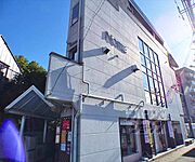 宝ケ池駅より徒歩3分 築36年11ヶ月 4階建の賃貸物件