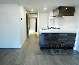 京都市営烏丸線 鞍馬口駅 徒歩14分の賃貸マンション 6階1LDKのリビング/ダイニング