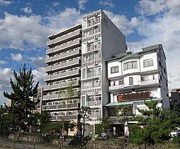 京都市営烏丸線 丸太町駅 徒歩10分