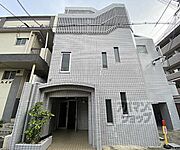 祇園四条駅より徒歩10分 2階 築39年9ヶ月の賃貸物件