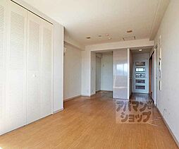 レヴィア北白川 305 3階2LDKのリビング/ダイニング