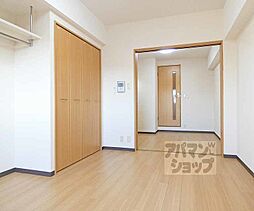 エス・キュート京都下鴨東 411 4階1DKのリビング/ダイニング