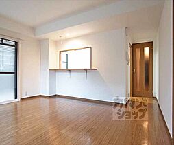 コンチネンタルオオサギ 201 2階3LDKのリビング/ダイニング