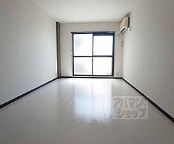 京都市営烏丸線 北大路駅 徒歩29分の賃貸マンション 3階ワンルームのリビング/ダイニング