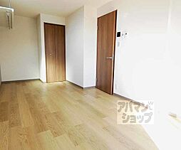 京都市営烏丸線 鞍馬口駅 徒歩12分の賃貸マンション 3階1Kのリビング/ダイニング