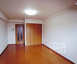 京都市営烏丸線 烏丸御池駅 徒歩4分の賃貸マンション 7階1Kのリビング/ダイニング