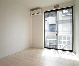 キャピタルマーサー 102 1階2LDKのリビング/ダイニング