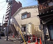 大宮駅より徒歩5分 築44年5ヶ月 2階建の賃貸物件