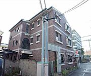 元田中駅より徒歩10分 築26年4ヶ月 3階建の賃貸物件
