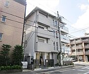 北山駅より徒歩7分 3階 築4年の賃貸物件