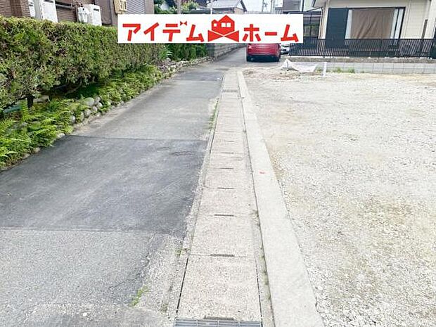 前面道路 いつでも現地ご案内いたします♪