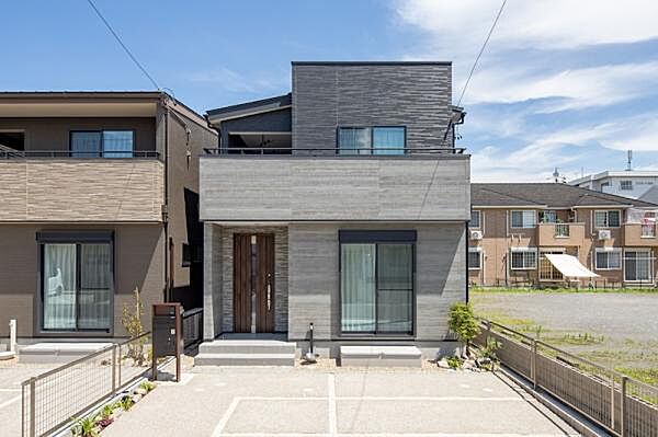 外観：323000397222