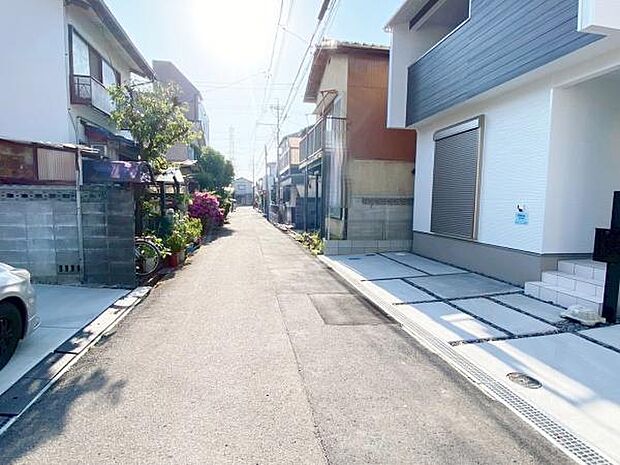 前面道路 いつでも現地ご案内いたします♪ 