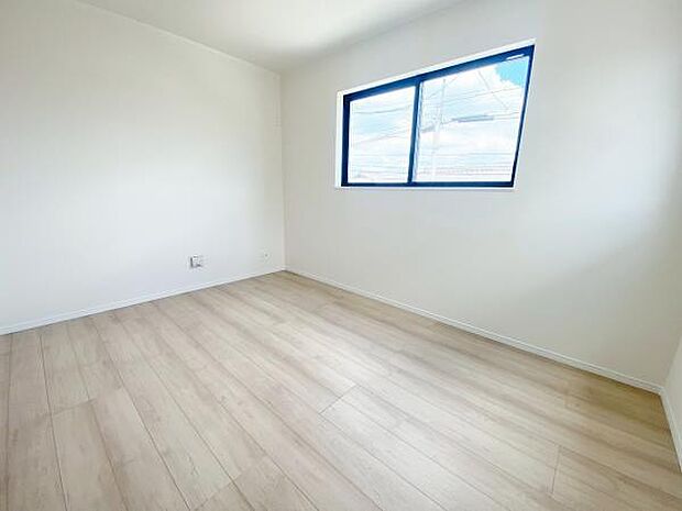 洋室 南に面した洋室は採光・通風良好です