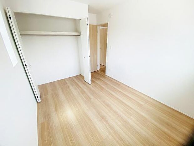 クローゼット 大切な衣類を収納できる大型クローゼット