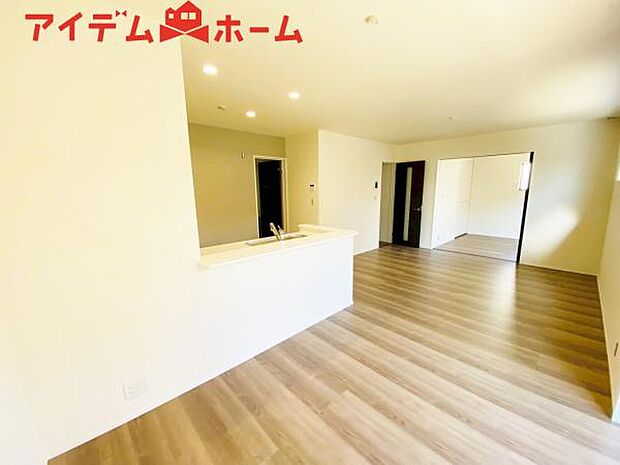 内観写真 いつでも現地ご案内いたします♪