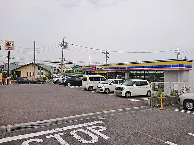 ミニストップ 吉根深沢店（445m）