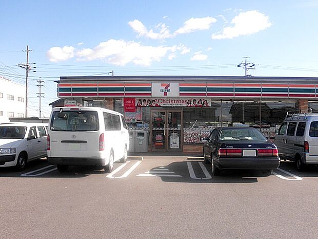 セブン-イレブン 春日井勝川新町店（650m）