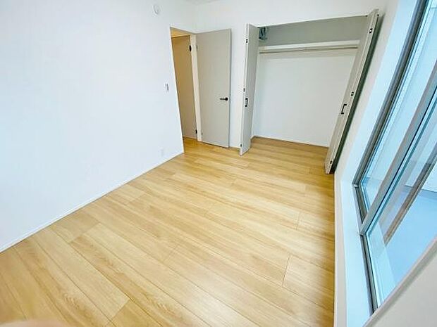 クローゼット 大切な衣類を収納できる大型クローゼット 