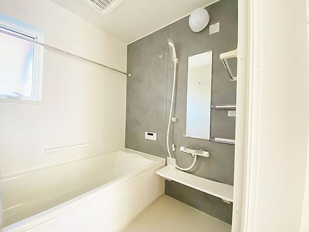 浴室 広々1坪のお風呂でほっとひといき!1日の疲れを我が家で癒しましょう