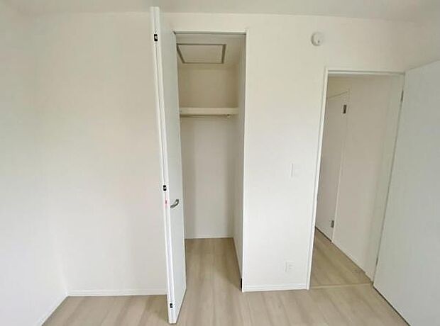 クローゼット 大切な衣類を収納できるクローゼット