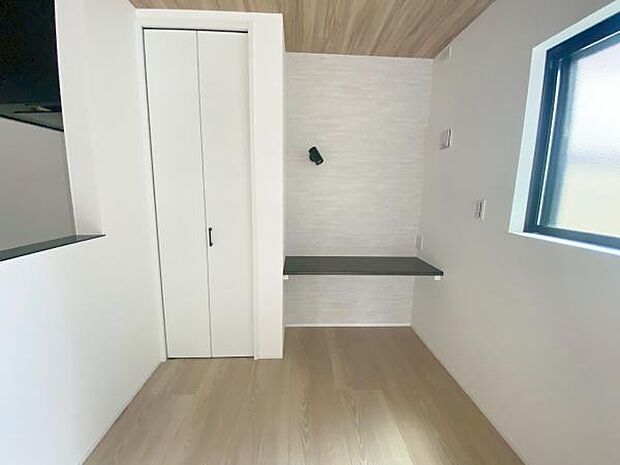 カウンター あると便利なリビングカウンター♪書斎や在宅ワークなどに使えます