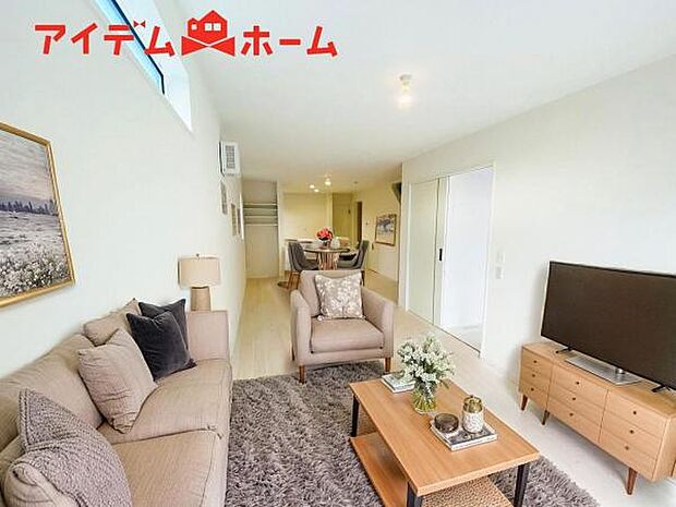 リビング 本画像はCGで作成されており、実際に現地に家具は置かれておりません。