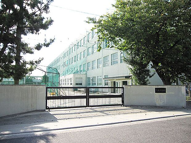 名古屋市立大森中学校（1920m）