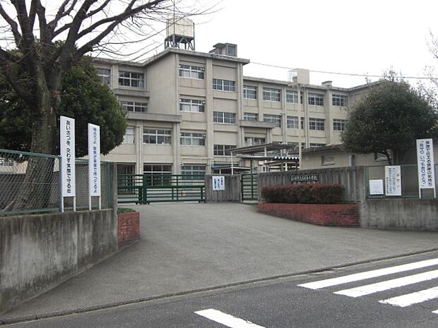 春日井市立石尾台小学校（630m）