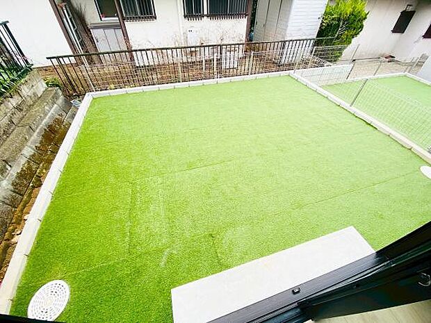 庭 ガーデニングも楽しめる南庭つき