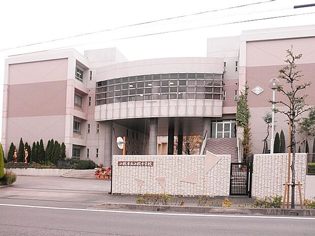 小牧市立小牧原小学校（678m）
