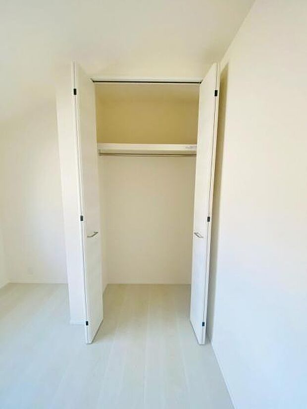 内観写真2号棟 いつでも現地ご案内いたします♪