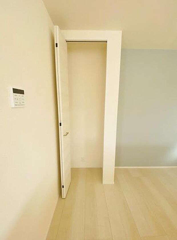 内観写真2号棟 いつでも現地ご案内いたします♪