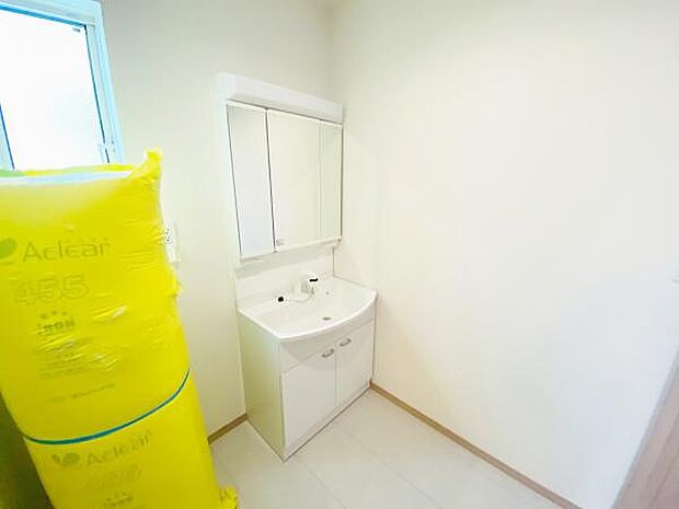 洗面 洗面からお化粧まで忙しい朝の準備にぴったりな洗髪洗面化粧台付き 