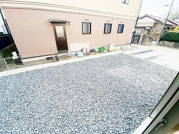 庭 ガーデニングも楽しめる南庭つき 