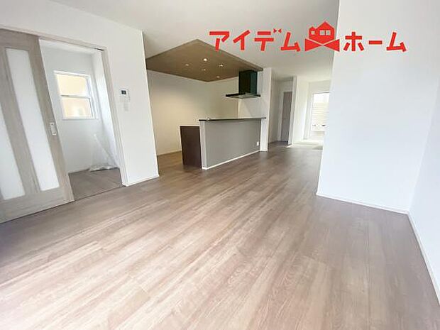 内観写真 いつでも現地ご案内いたします♪