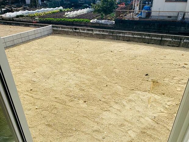 庭 ガーデニングも楽しめる南庭つき