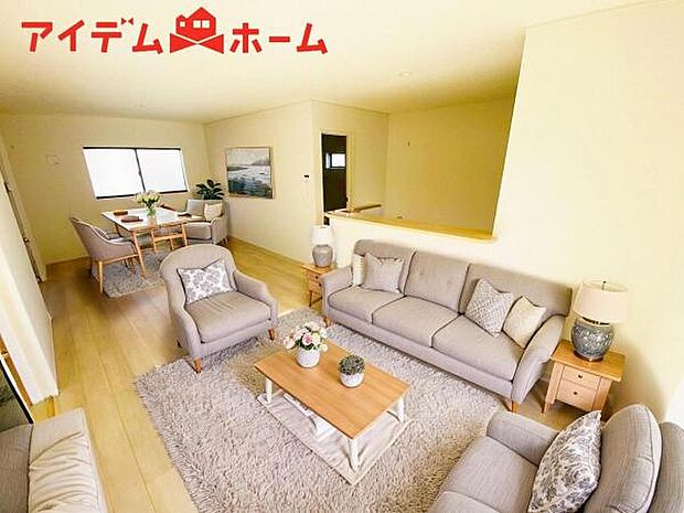 リビング 本画像はCGで作成されており、実際に現地に家具は置かれておりません。