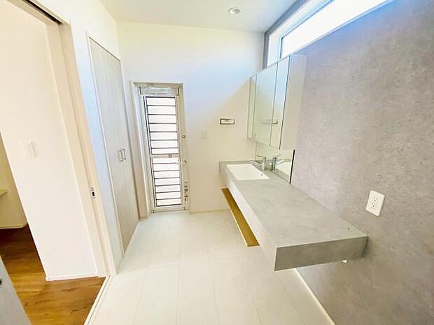 内観写真 いつでも現地ご案内いたします♪