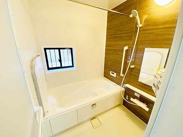 浴室 広々1坪のお風呂でほっとひといき!1日の疲れを我が家で癒しましょう