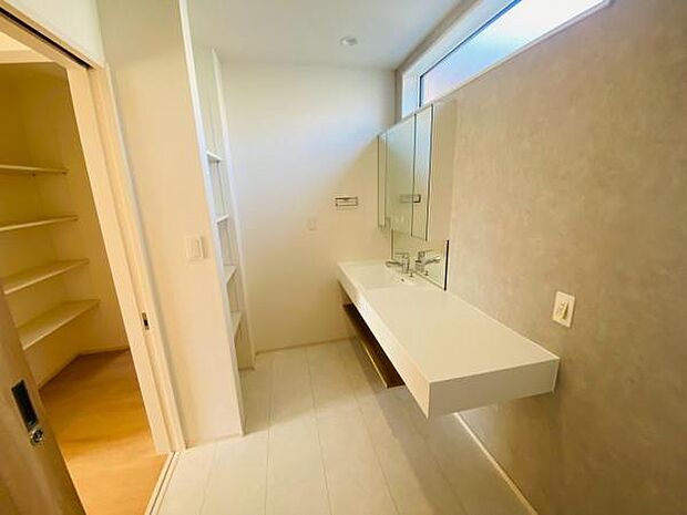 内観写真 いつでも現地ご案内いたします♪