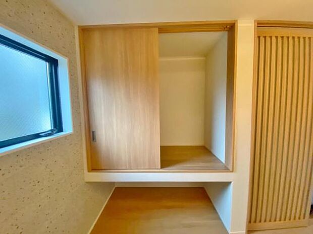 各居室にはたっぷりと収納できるクローゼットを設置していますお部屋をスッキリと広々使えます♪