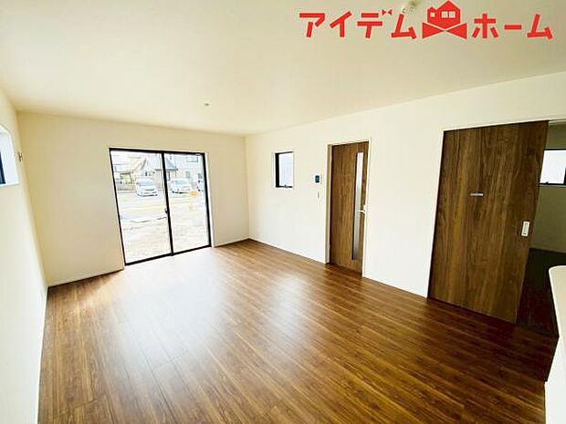 内観写真 いつでも現地ご案内いたします♪