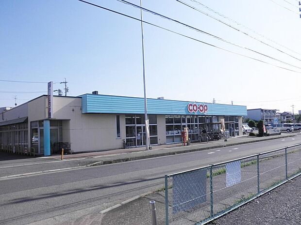 コープ いぬやま(1449m)