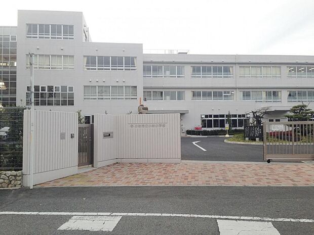 小牧市立北里中学校(2207m)